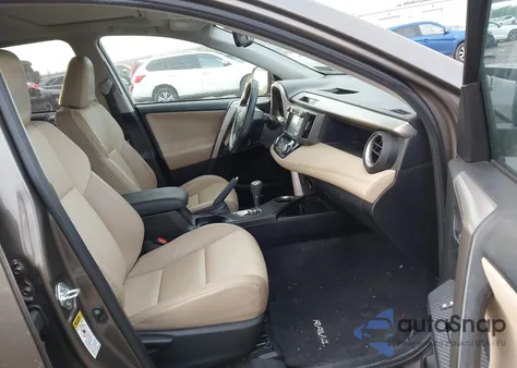 2015 Toyota Rav4 Limited z USA, uszkodzony, nr VIN 2T3DFREV7FW366809